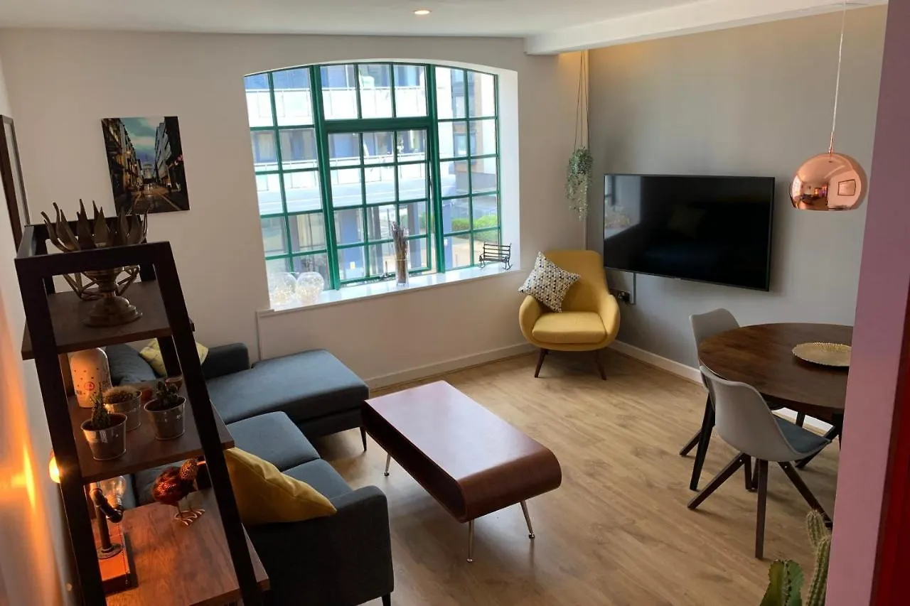 Guestready - Chic Central London Warehouse-Feel Flat